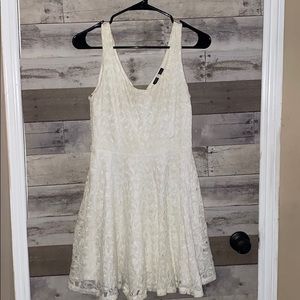 White lace dress